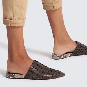 Dolce Vita brown snakeskin mule slides